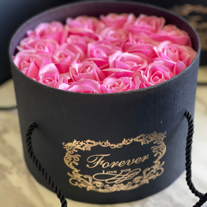 Round 'FOREVER LOVE' Bouquet