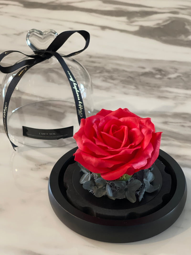 Rose with Removeable Glass